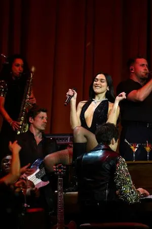Dua Lipa OnlyFans Leaked Free Thumbnail Picture - #WzSyjLW00s