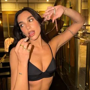 Dua Lipa OnlyFans Leaked Free Thumbnail Picture - #Y2KqFJovoZ
