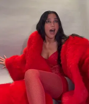 Dua Lipa OnlyFans Leaked Free Thumbnail Picture - #Y3Ljwp1naa