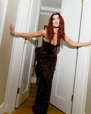 Dua Lipa OnlyFans Leaked Free Thumbnail Picture - #afHrU3O6S3