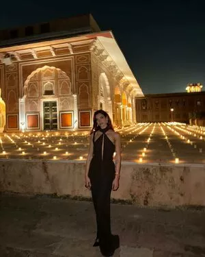 Dua Lipa OnlyFans Leaked Free Thumbnail Picture - #bSPjRXY8wk