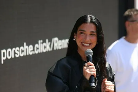 Dua Lipa OnlyFans Leaked Free Thumbnail Picture - #bcMc7D1Pq2