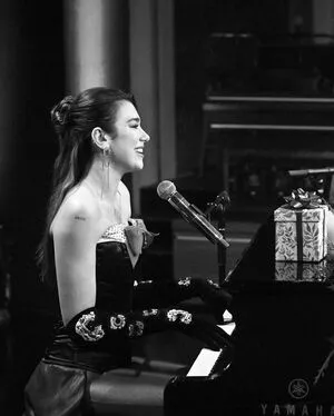 Dua Lipa OnlyFans Leaked Free Thumbnail Picture - #cMaK0CFimU