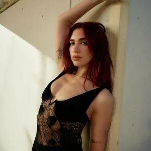 Dua Lipa OnlyFans Leaked Free Thumbnail Picture - #crbAxwWMAx