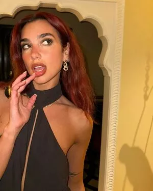 Dua Lipa OnlyFans Leaked Free Thumbnail Picture - #e5zlvidwYA
