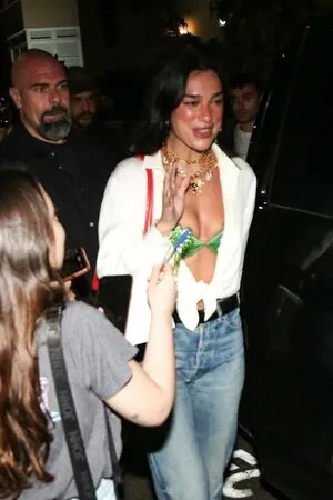 Dua Lipa OnlyFans Leaked Free Thumbnail Picture - #e7hx4AeBWN