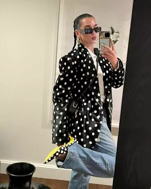 Dua Lipa OnlyFans Leaked Free Thumbnail Picture - #eA4ih7Nsve