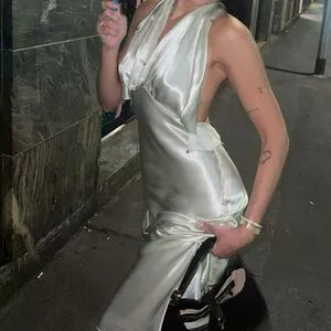 Dua Lipa OnlyFans Leaked Free Thumbnail Picture - #eGiieAmzUT