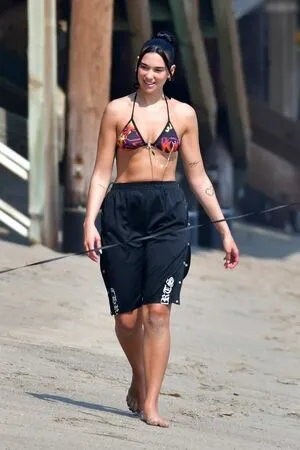 Dua Lipa OnlyFans Leaked Free Thumbnail Picture - #eSF9LGd2W3