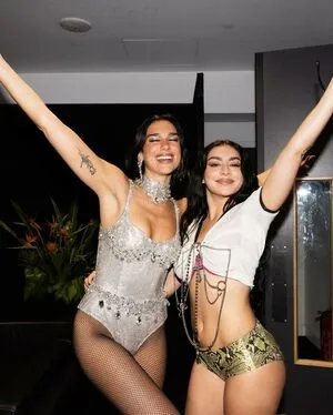 Dua Lipa OnlyFans Leaked Free Thumbnail Picture - #entAg3VXEr