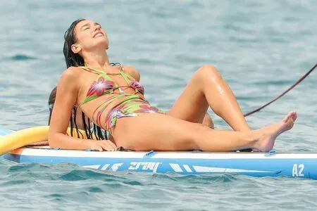 Dua Lipa OnlyFans Leaked Free Thumbnail Picture - #fN6raV194c