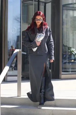 Dua Lipa OnlyFans Leaked Free Thumbnail Picture - #hyEfiAMTCq