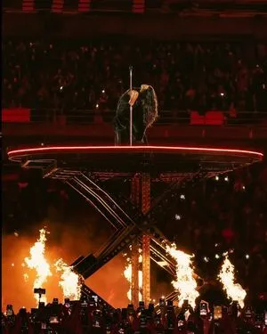 Dua Lipa OnlyFans Leaked Free Thumbnail Picture - #iBXivdifVR