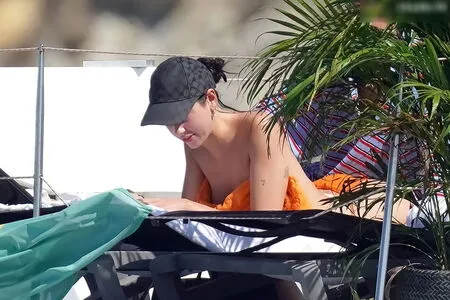 Dua Lipa OnlyFans Leaked Free Thumbnail Picture - #l2G2hPedZc