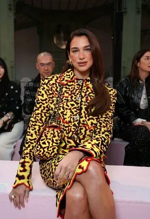 Dua Lipa OnlyFans Leaked Free Thumbnail Picture - #lPlHT31ed1