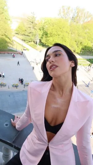 Dua Lipa OnlyFans Leaked Free Thumbnail Picture - #mk58mei5MW