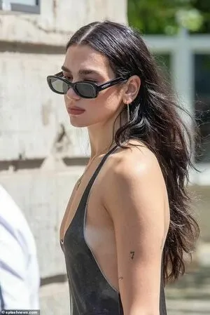 Dua Lipa OnlyFans Leaked Free Thumbnail Picture - #qLwfSNUswp
