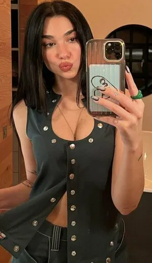 Dua Lipa OnlyFans Leaked Free Thumbnail Picture - #r1dRyP4nG2