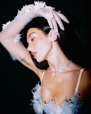 Dua Lipa OnlyFans Leaked Free Thumbnail Picture - #rG9rSyy2pz
