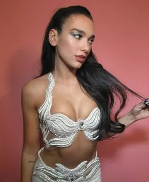 Dua Lipa OnlyFans Leaked Free Thumbnail Picture - #t5CxTL2Sib