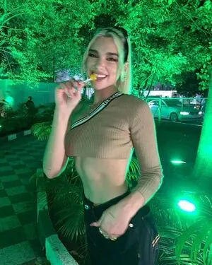 Dua Lipa OnlyFans Leaked Free Thumbnail Picture - #tNS3CJXskh