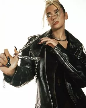 Dua Lipa OnlyFans Leaked Free Thumbnail Picture - #tm9O3hTkAS