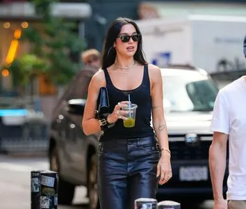 Dua Lipa OnlyFans Leaked Free Thumbnail Picture - #yf8ocLzRAB