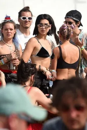 Dua Lipa OnlyFans Leaked Free Thumbnail Picture - #zic5DD8yW8