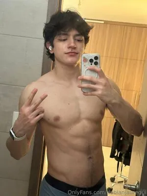 Dubianjauregui OnlyFans Leaked Free Thumbnail Picture - #3L70NYY6qv