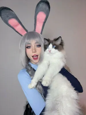 Duckie Cos OnlyFans Leaked Free Thumbnail Picture - #1b6sBCY2or