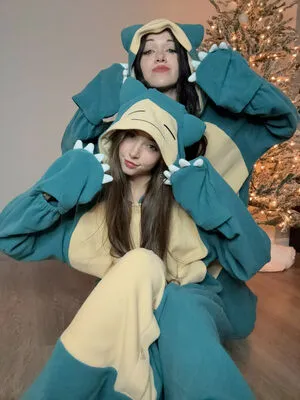 Duckie Cos OnlyFans Leaked Free Thumbnail Picture - #4gdOllhKq0