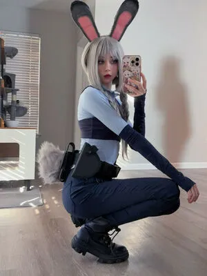 Duckie Cos OnlyFans Leaked Free Thumbnail Picture - #EEz8ye9lus