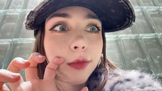 Duckie Cos OnlyFans Leaked Free Thumbnail Picture - #Pi586WNoO8