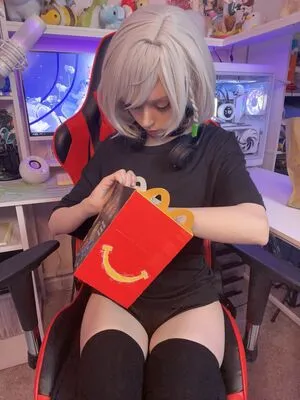 Duckie Cos OnlyFans Leaked Free Thumbnail Picture - #bjAJBs1j5U