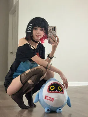 Duckie Cos OnlyFans Leaked Free Thumbnail Picture - #drifUSRaXm