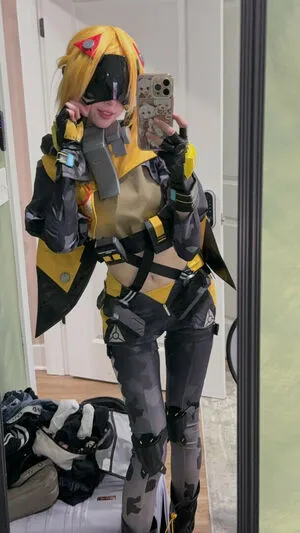 Duckie Cos OnlyFans Leaked Free Thumbnail Picture - #tNHiBmFr34