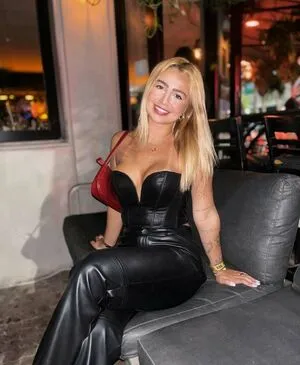 Duda Bizzo OnlyFans Leaked Free Thumbnail Picture - #E4NVRlesyA