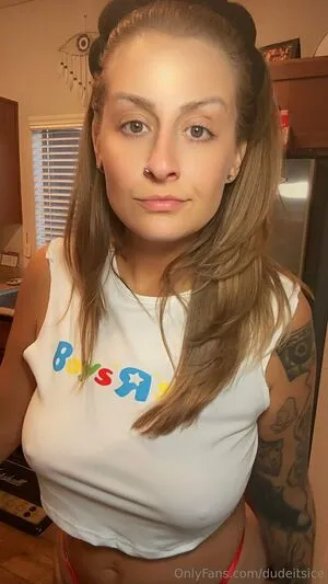 Dudeitsice OnlyFans Leaked Free Thumbnail Picture - #dfccC4q410