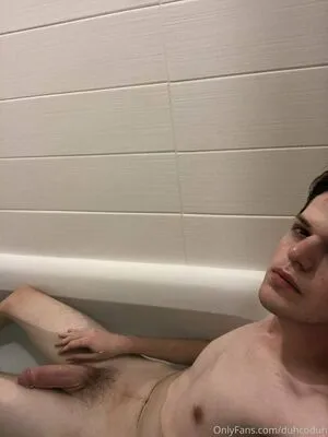Duhcoduh OnlyFans Leaked Free Thumbnail Picture - #NaGlm1Swm1