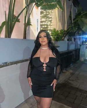 Dulce Castaneda OnlyFans Leaked Free Thumbnail Picture - #53pLS7UGc9