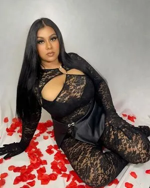 Dulce Castaneda OnlyFans Leaked Free Thumbnail Picture - #7clySPz3Ba