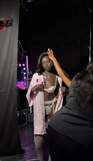 Dulcemoonvip OnlyFans Leaked Free Thumbnail Picture - #5YgbPJcY5K