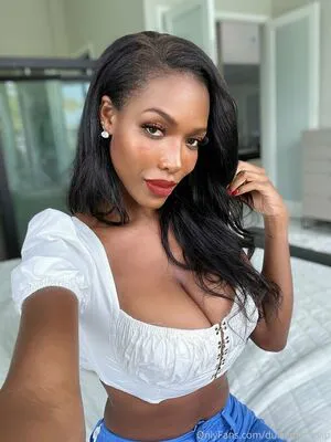Dulcemoonvip OnlyFans Leaked Free Thumbnail Picture - #alEWEgP8lK