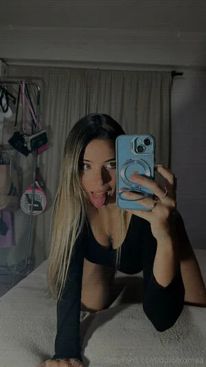 Dulceromaa OnlyFans Leaked Free Thumbnail Picture - #froEDOuHUK