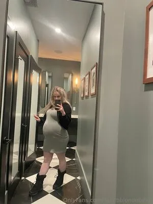 Dumbblondebitxh OnlyFans Leaked Free Thumbnail Picture - #puCiZDXjFp