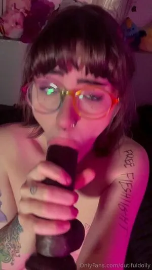 Dutifuldolly OnlyFans Leaked Free Thumbnail Picture - #wh5YQShtcD