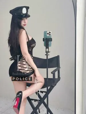 Duyenn Hipp OnlyFans Leaked Free Thumbnail Picture - #35UMFqRFc8