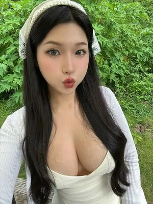 Duyenn Hipp OnlyFans Leaked Free Thumbnail Picture - #3Bg81WoLQL