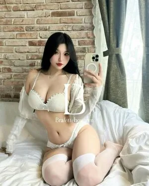 Duyenn Hipp OnlyFans Leaked Free Thumbnail Picture - #3OGmM1X6QE