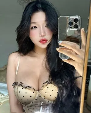 Duyenn Hipp OnlyFans Leaked Free Thumbnail Picture - #871glzPpZr